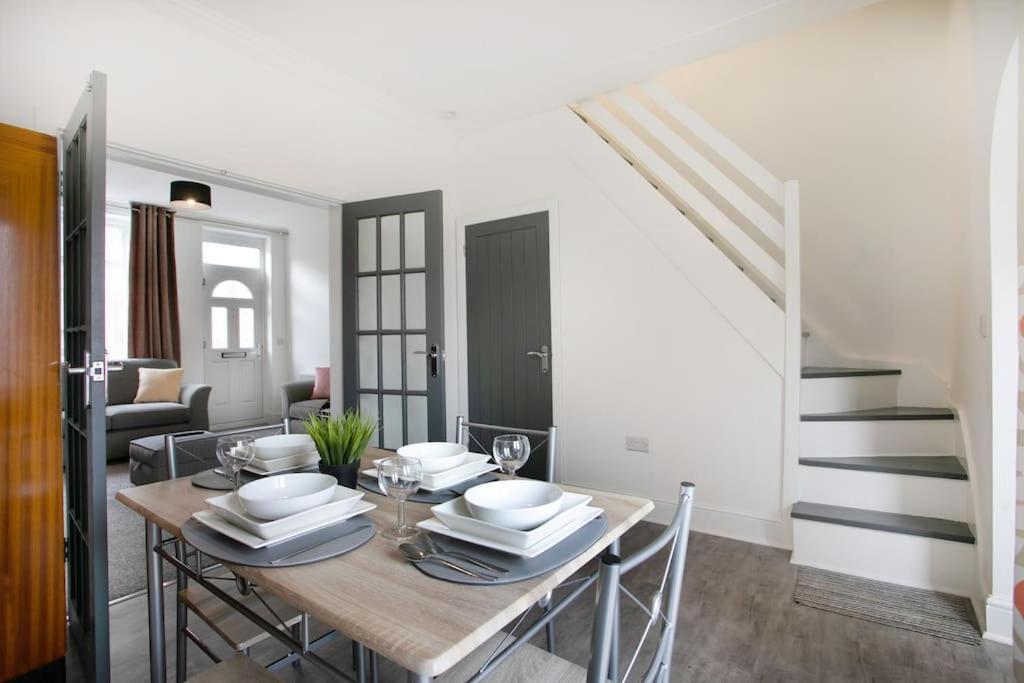 Cudworth House, Barnsley For Contractors & Families, Free Parking, High Speed Wifi Etc Βίλα Εξωτερικό φωτογραφία