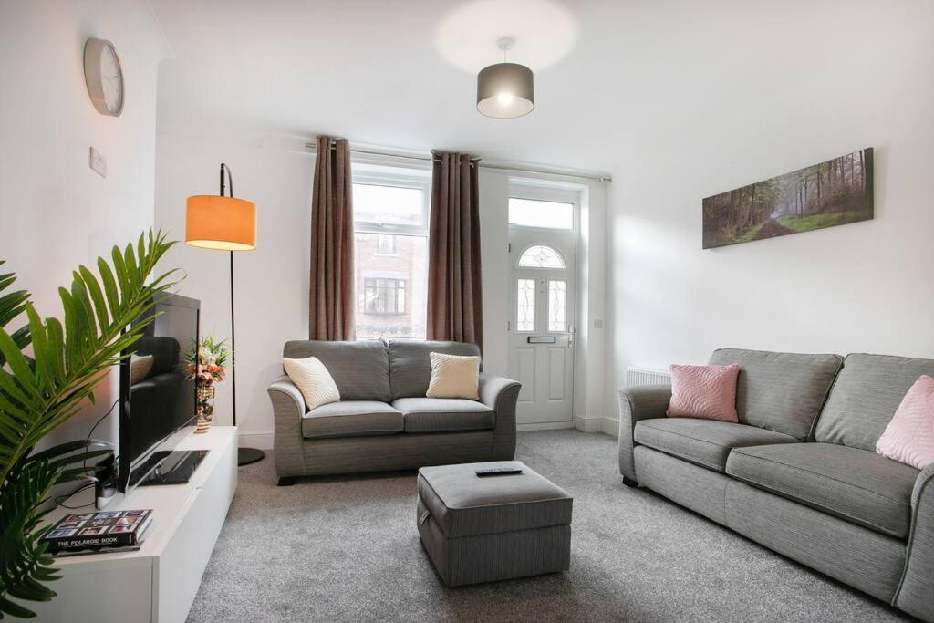 Cudworth House, Barnsley For Contractors & Families, Free Parking, High Speed Wifi Etc Βίλα Εξωτερικό φωτογραφία