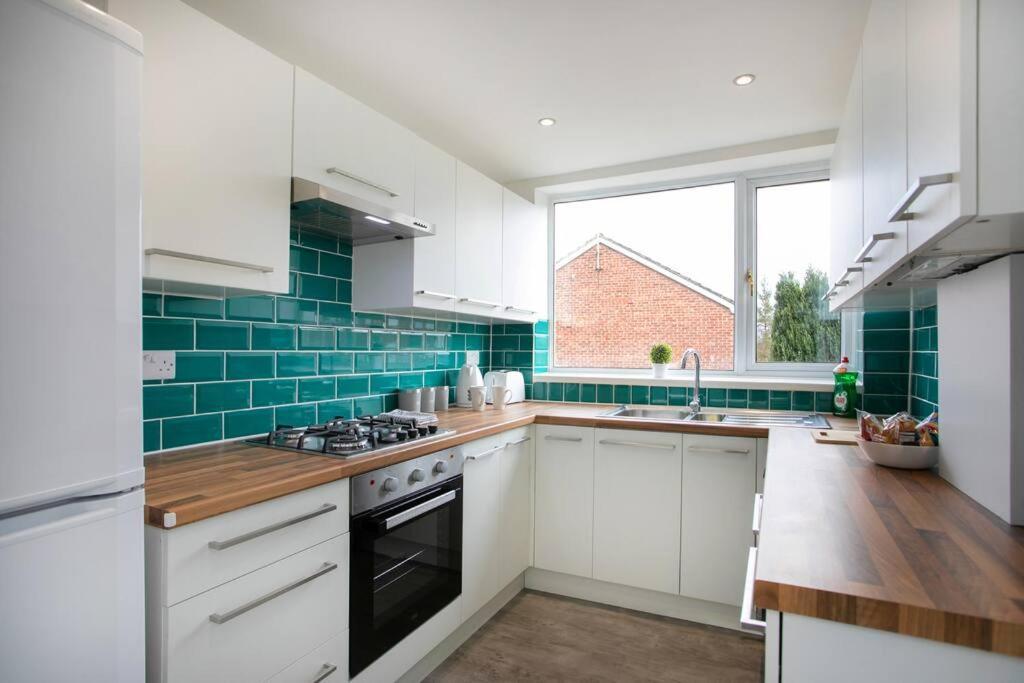 Cudworth House, Barnsley For Contractors & Families, Free Parking, High Speed Wifi Etc Βίλα Εξωτερικό φωτογραφία