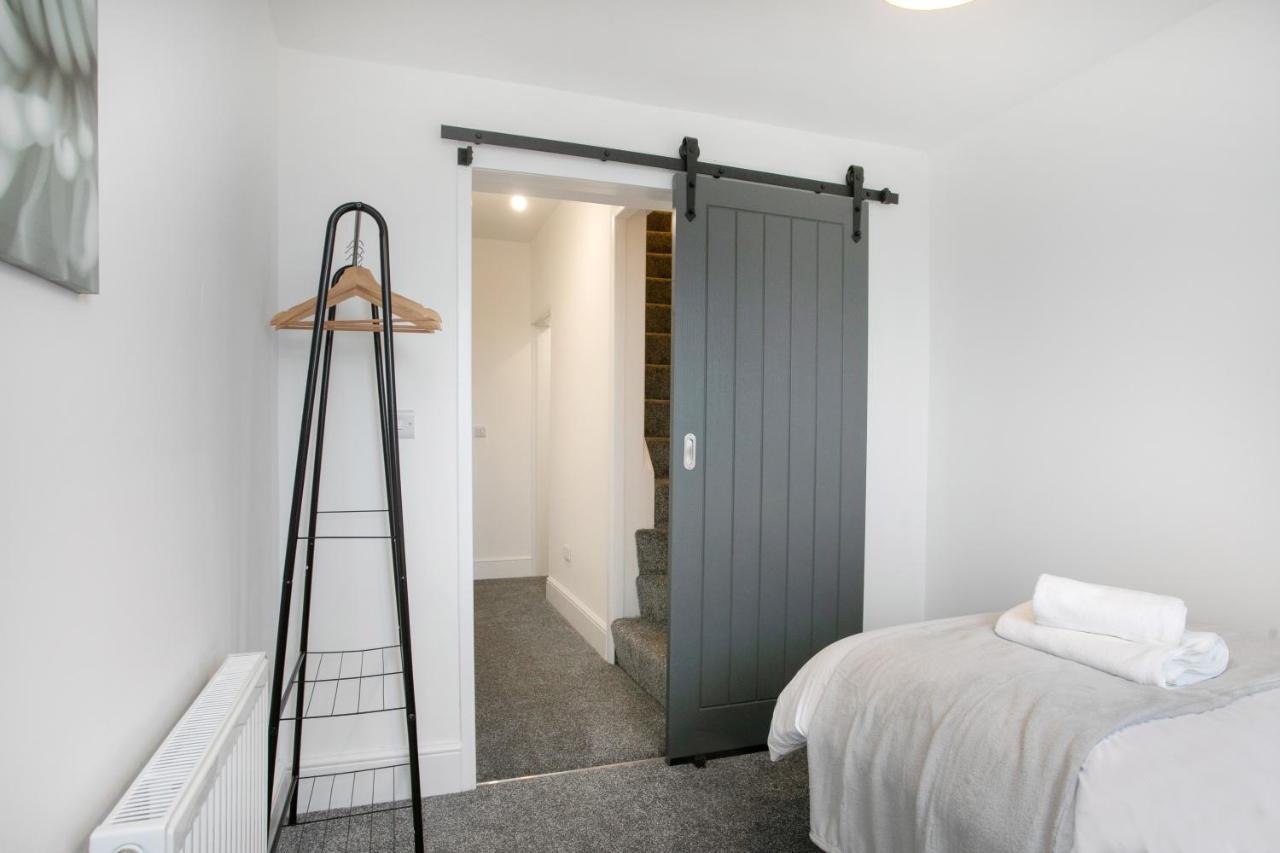 Cudworth House, Barnsley For Contractors & Families, Free Parking, High Speed Wifi Etc Βίλα Εξωτερικό φωτογραφία