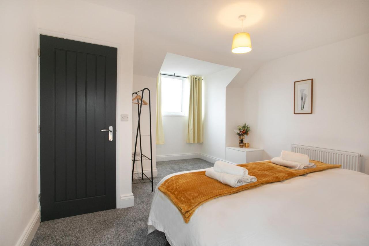 Cudworth House, Barnsley For Contractors & Families, Free Parking, High Speed Wifi Etc Βίλα Εξωτερικό φωτογραφία