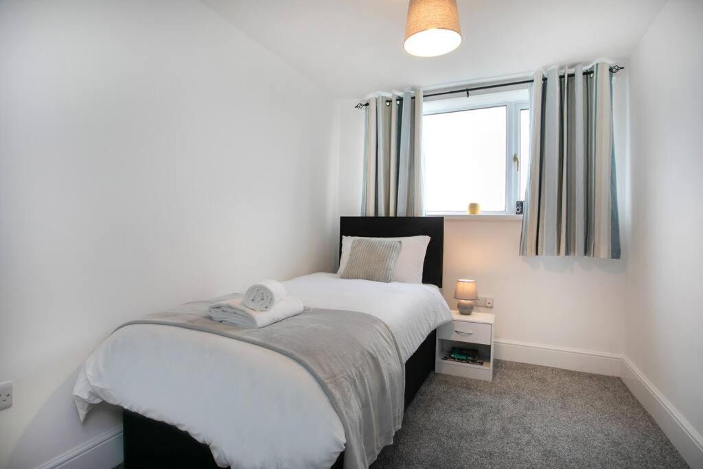 Cudworth House, Barnsley For Contractors & Families, Free Parking, High Speed Wifi Etc Βίλα Εξωτερικό φωτογραφία